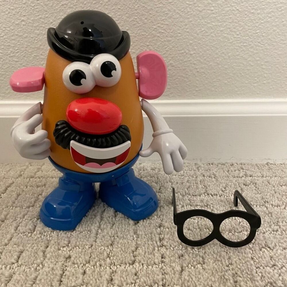 Playskool Mr Potato Head Classic Toy with Accessories and Storage Compartment